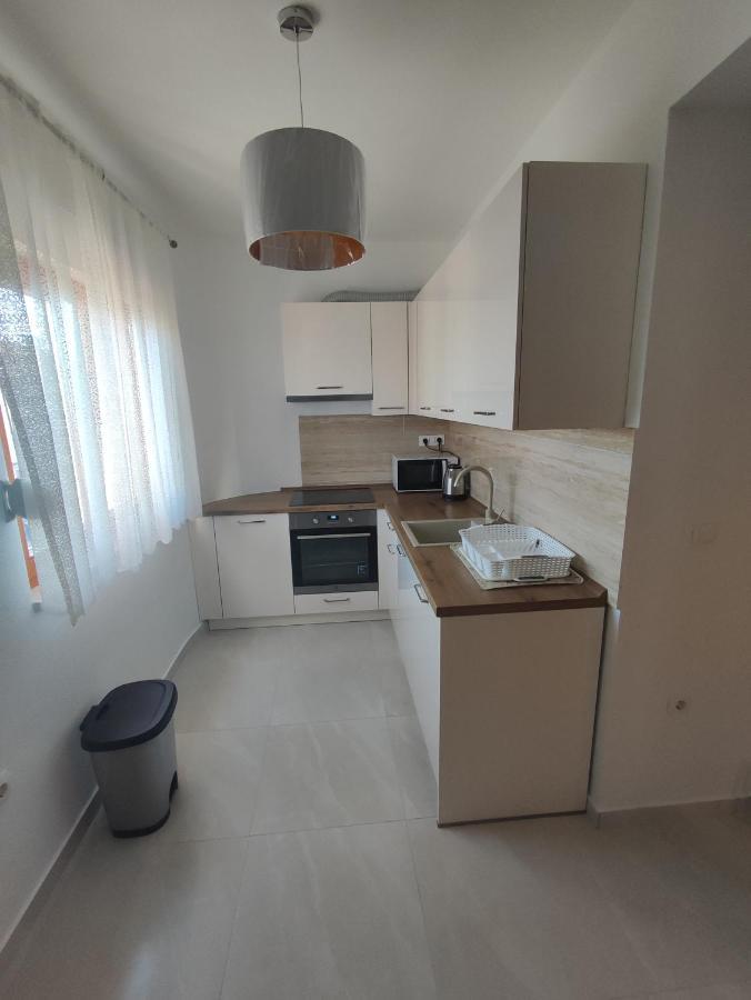 Kaštela Apartment Paic מראה חיצוני תמונה